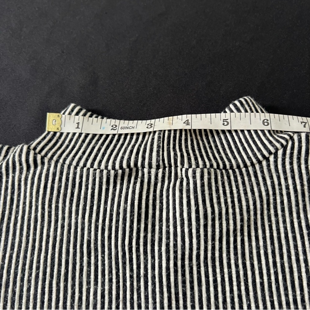 Women’s Striped Sleeveless Storm LA Top M - Picture 7 of 7